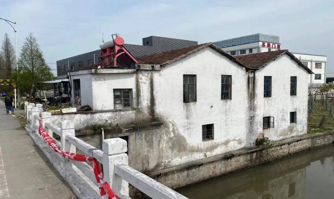 城厢镇杨林塘违建拆除 沙溪镇盐铁塘违建拆除 浏河镇苏张泾河道整治