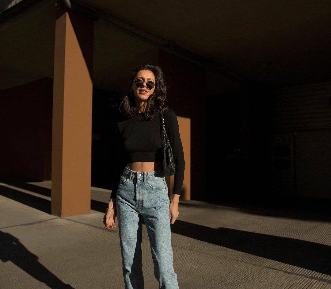 女孩子|长裤穿搭不一定时尚，上衣搭配很重要，大胆的选择 才高挑