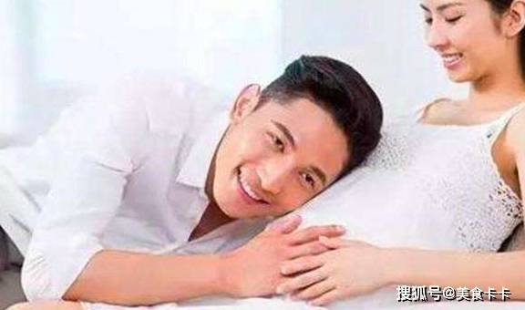 家长|调皮姐姐偷亲弟弟，弟弟醒来却大哭，网友：这姐姐太皮了