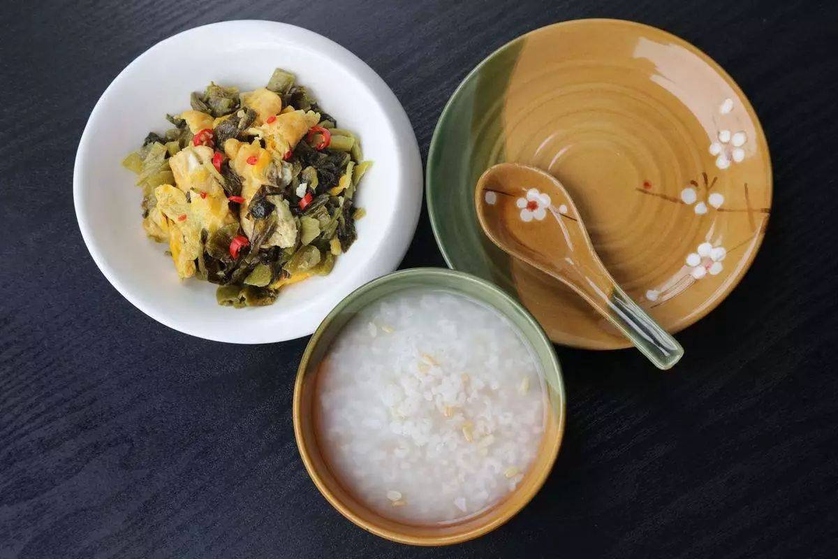 家长|除了白粥和油条，这几种早餐也不建议吃，已被张文宏拉入黑名单