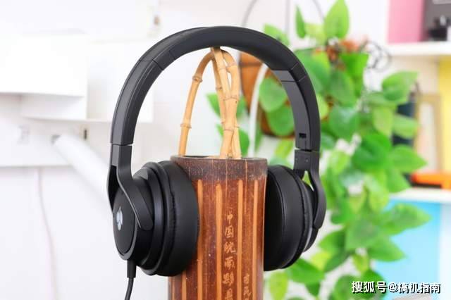 声 临其境 玩游戏更舒适 Cherry头戴式游戏耳机测评 设计