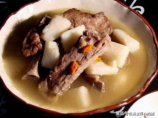 怎么做山药汤才好吃 75f1439adbdd46ab9b1170e27c3e15dc.jpeg