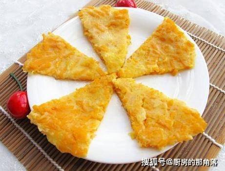 葱花|早餐就馋南瓜饼,一擦一拌一煎,手不沾面就能做,简单快手还营养
