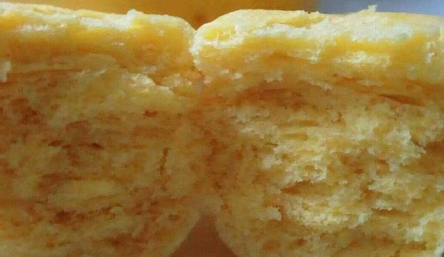 做法|一块一斤的南瓜拿来做馒头,不加一滴水,蒸出的馒头松软又好吃!