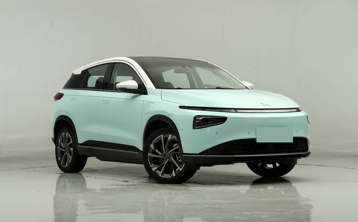 年轻又务实1498万起的小鹏g3最大续航520km新款前脸酷似p7