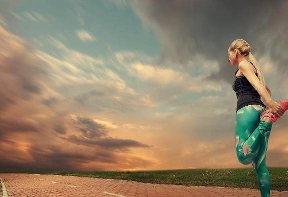 人体|早餐后半小时,少做3事,坚持做好它,胃会感谢你