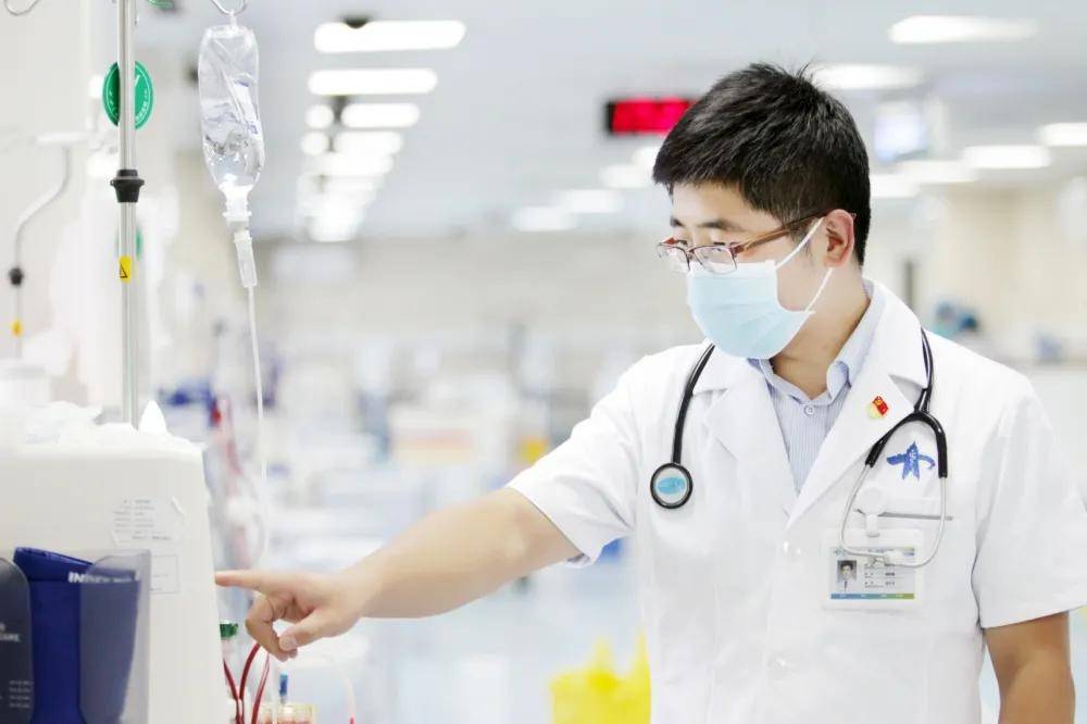 医护|交大一附院东院：专家纷至沓来