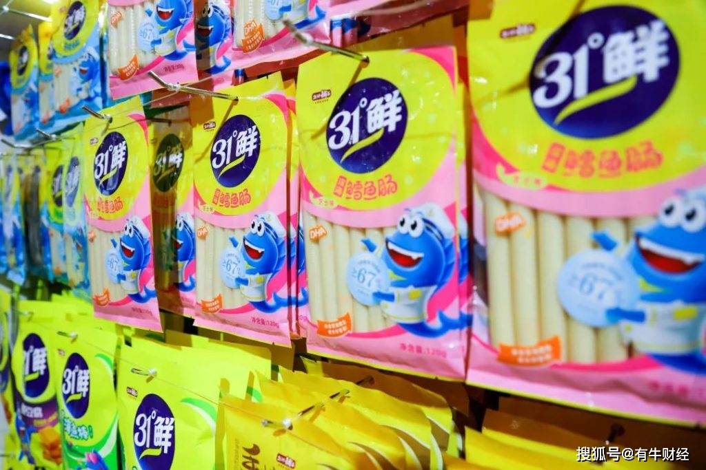 企业|网红零食品牌们的高光之下，藏着落寞的盐津铺子