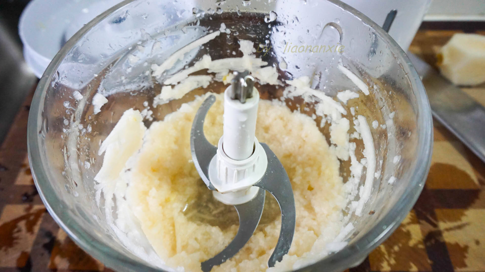 下锅|入秋天气干燥,早餐给家人煮这汤,润肺去火,甜丝丝的可好喝了