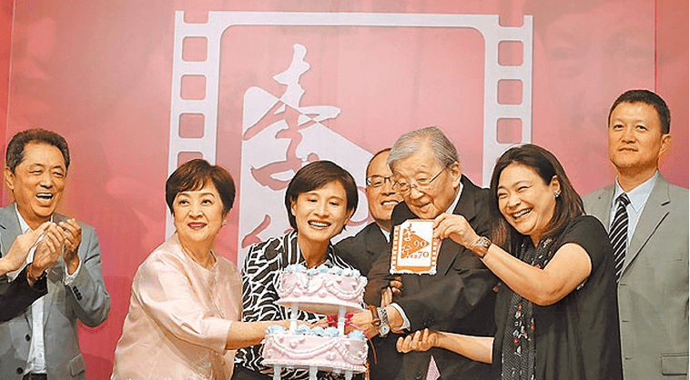 享年|一路走好！“台湾电影之父”李行病逝，享年91岁，曾捧红成龙妻子