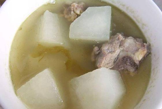 排骨汤怎么炖又白又嫩 87d6fbd9429345668b703c585a038dad.jpeg