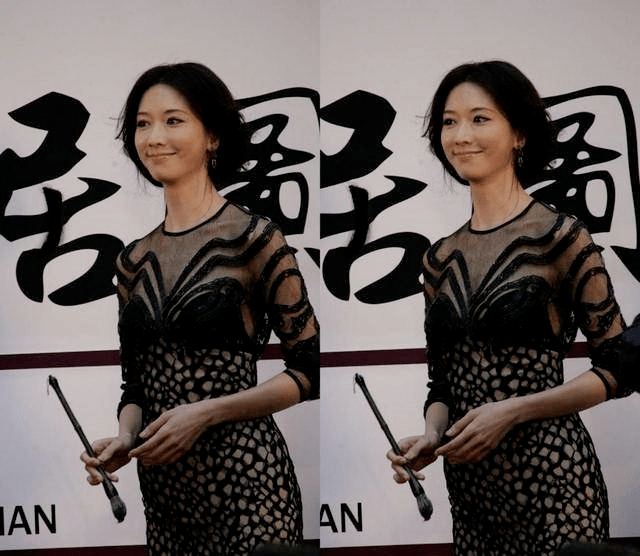 黑色|日本媳妇林志玲真会穿,穿黑色连衣裙高挑时髦,端庄优雅真有气质