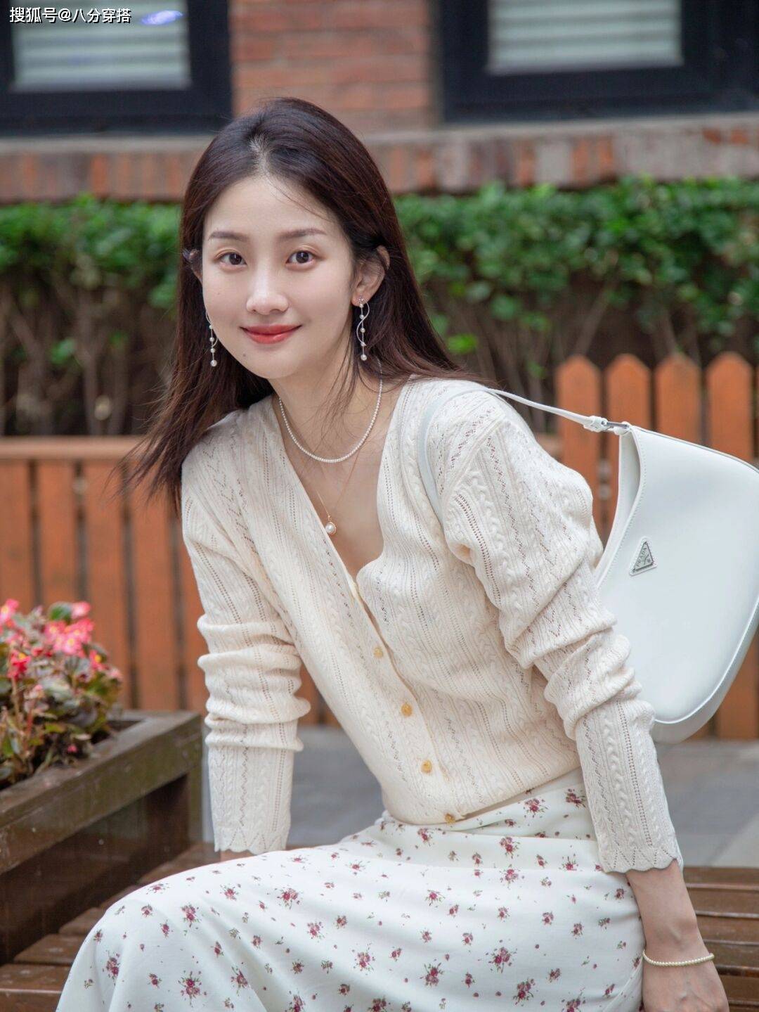 元素|时髦女人从不乱穿衣，早秋试试这些基础款单品，让你气质翻倍