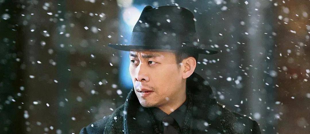 情节|71岁张艺谋真能拼！《悬崖之上》被观众狂热追捧，5大看点太精彩