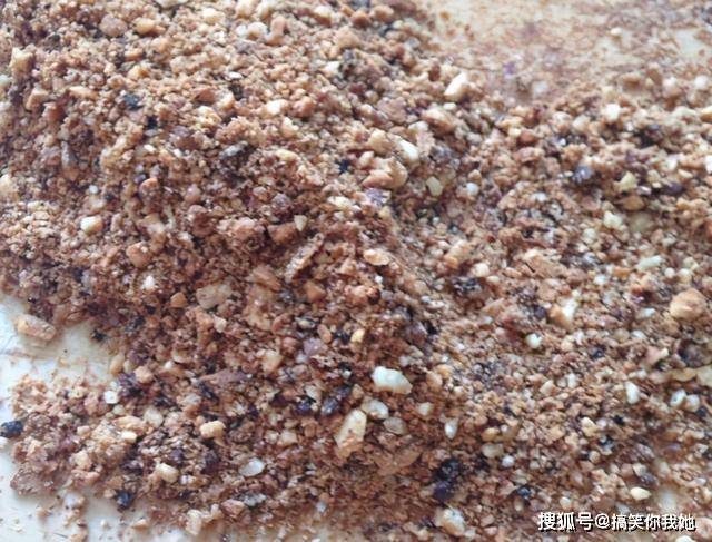 做法|炒面别直接炒，学会老一辈的做法，一次做一罐子，开水一冲就能吃