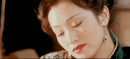 张艺谋|一穿旗袍全现行，hold得住就是风情万种，否则就如同像在过家家！