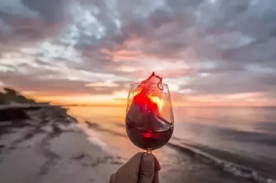 因为|红酒知识丨葡萄酒为什么需要醒酒?