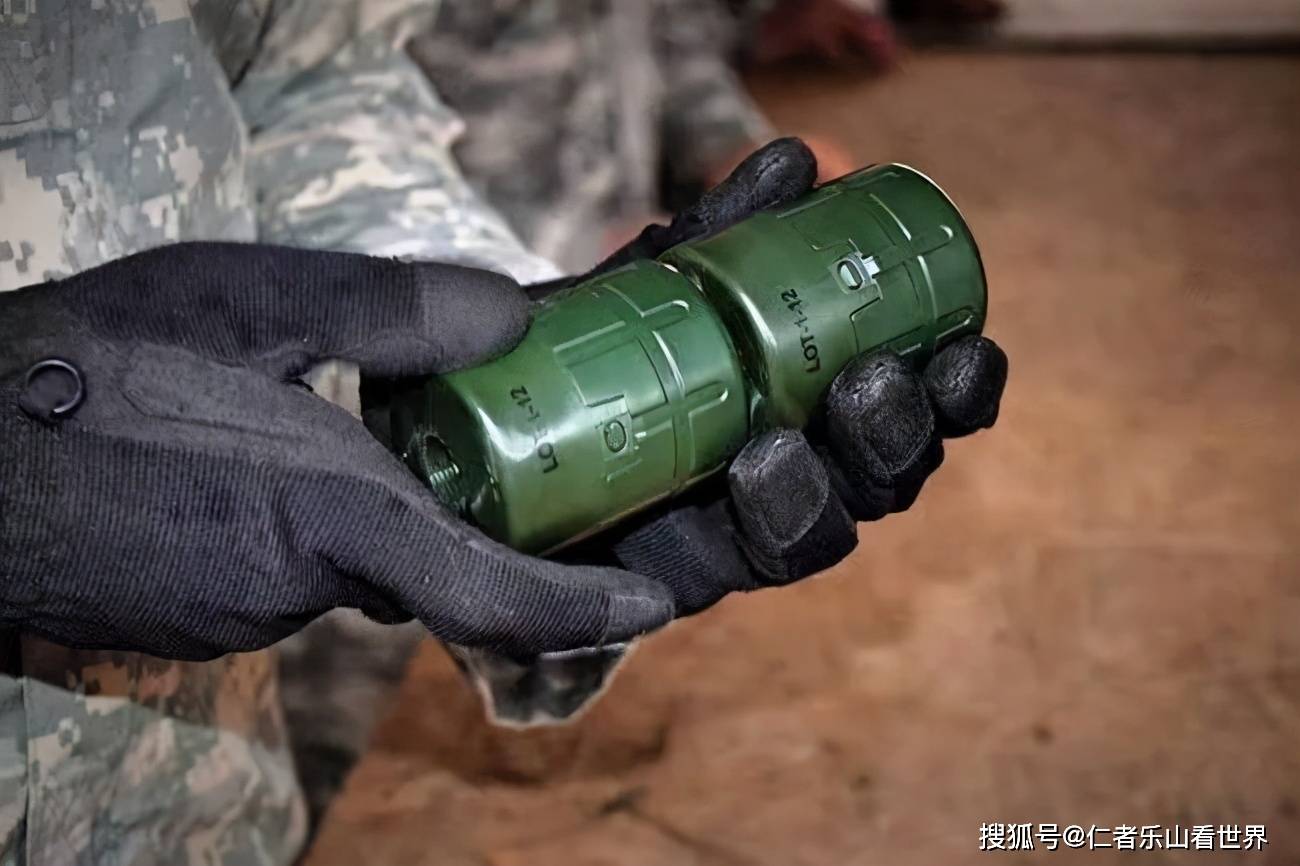 入门军事科普【二十三】- RGD-5攻击型手榴弹 - 哔哩哔哩