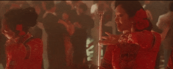 张艺谋|一穿旗袍全现行，hold得住就是风情万种，否则就如同像在过家家！