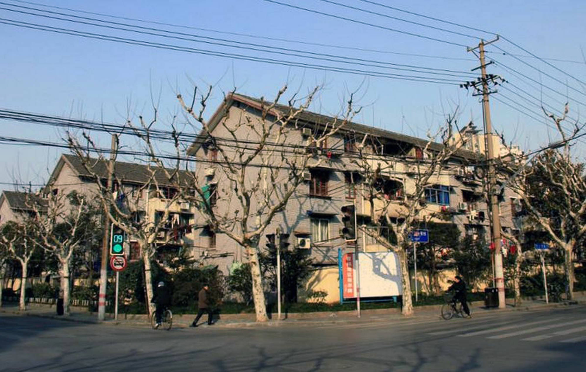 上海曹杨新村曾经是上海200余名劳模和先进分子的集中居住地