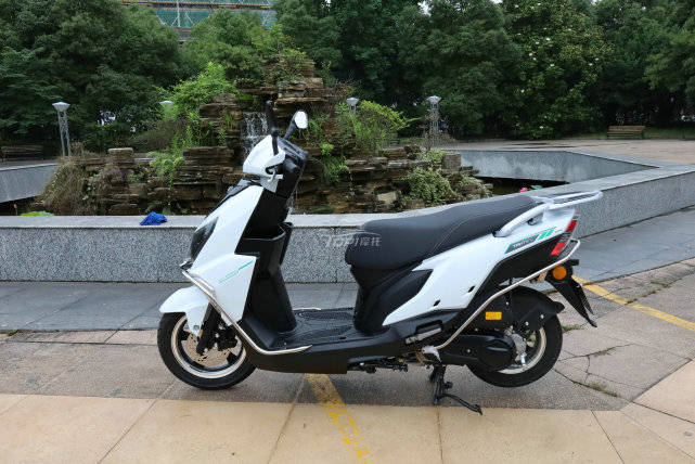 钱江tan125踏板上市售价7980元起