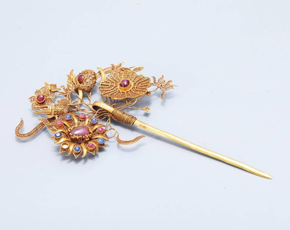 民间故事哥哥被害嫂嫂自尽弟弟数月后查得嫂嫂丑事大骂活该