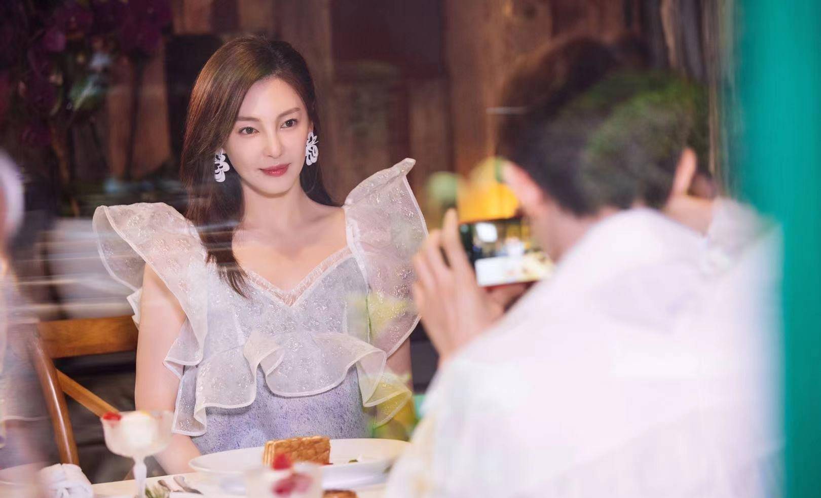 节目组|《女儿们的恋爱》就张雨绮退出一事回应，声明最后一句话是亮点