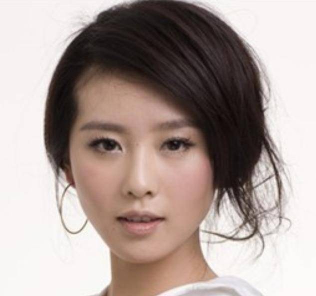 漂亮|“素颜”也好看的女生，一般都有这四个特征，有一个就很迷人