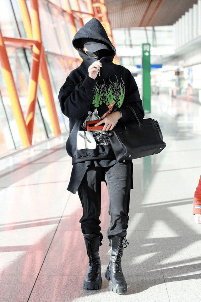 赵丽颖|入秋的鞋子贵在百搭！马丁靴的7种基础LOOK，不会穿的人照搬无误