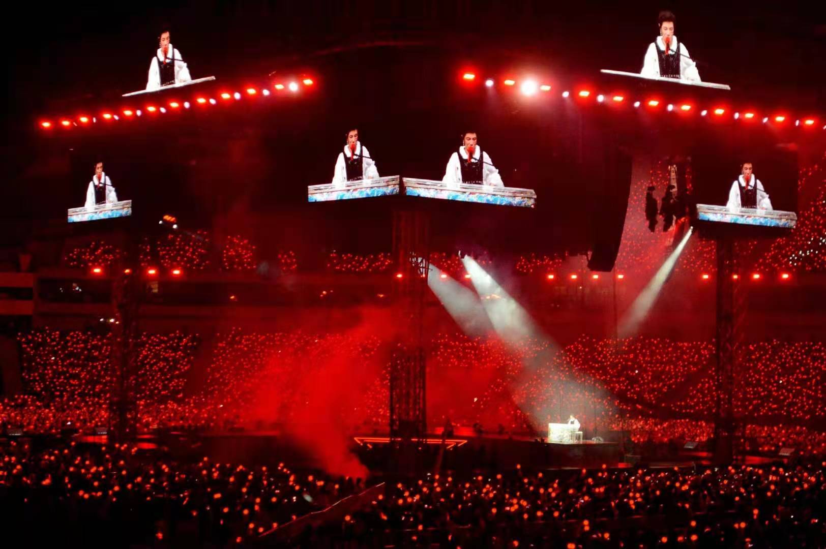 鸟巢|【华晨宇红海图片】带你看璀璨炽热的红海！