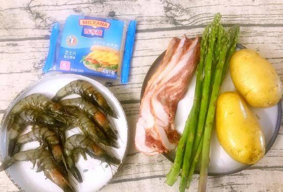 怎么样处理虾最方便 11a5f9ea528d417098e84eb99141d382.jpeg