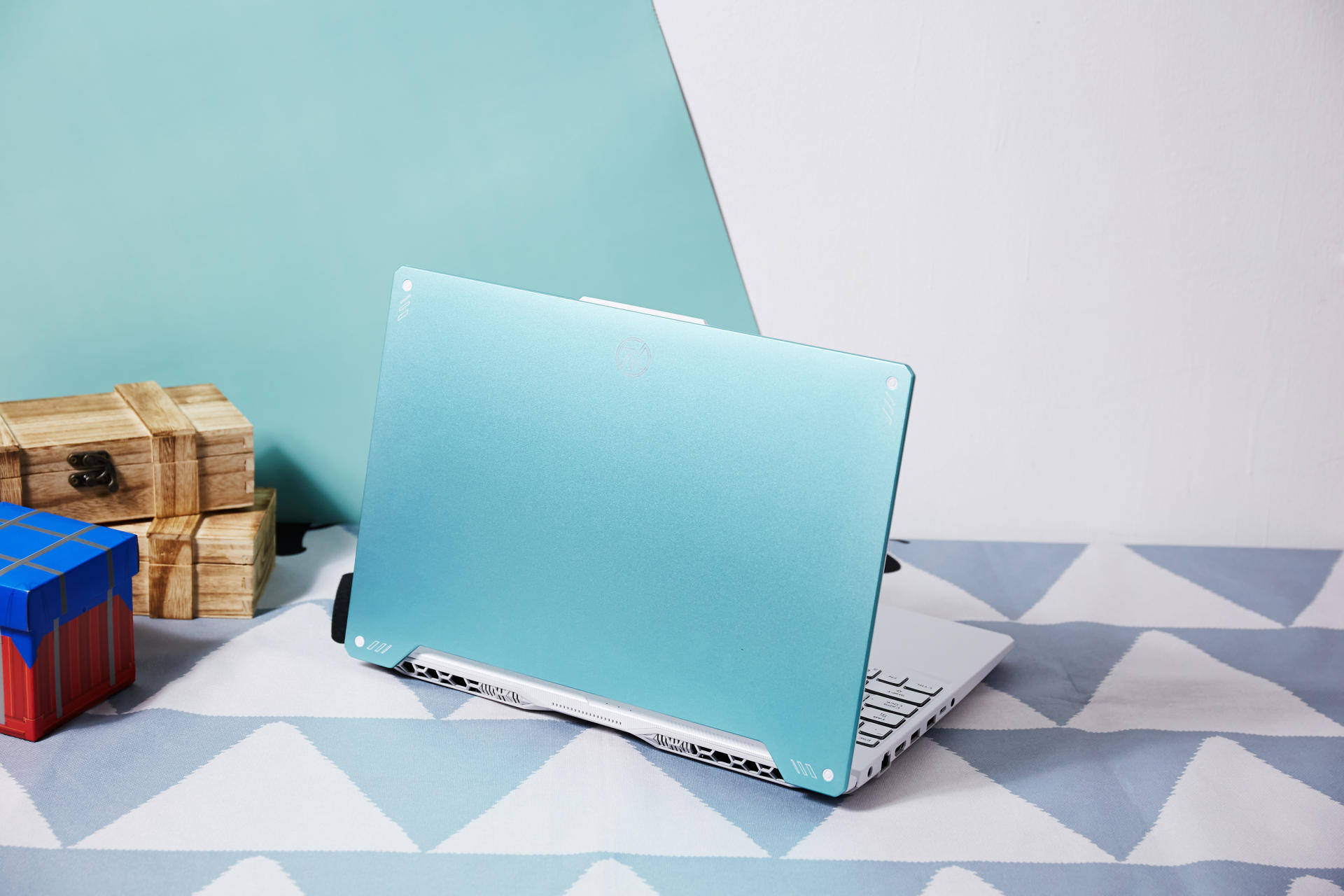 25k高刷屏极致性价比华硕天选2明日凌晨正式开售