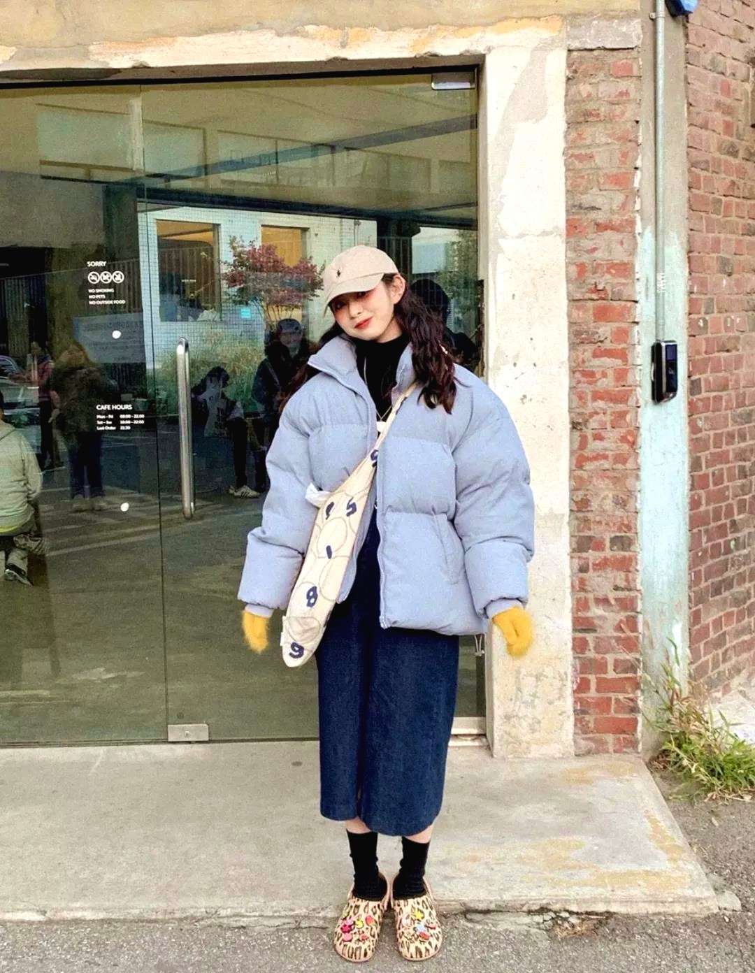保暖性|冷夏穿“胖”棉服，搭配裙子穿身上，3种风格6款搭配任选的时髦