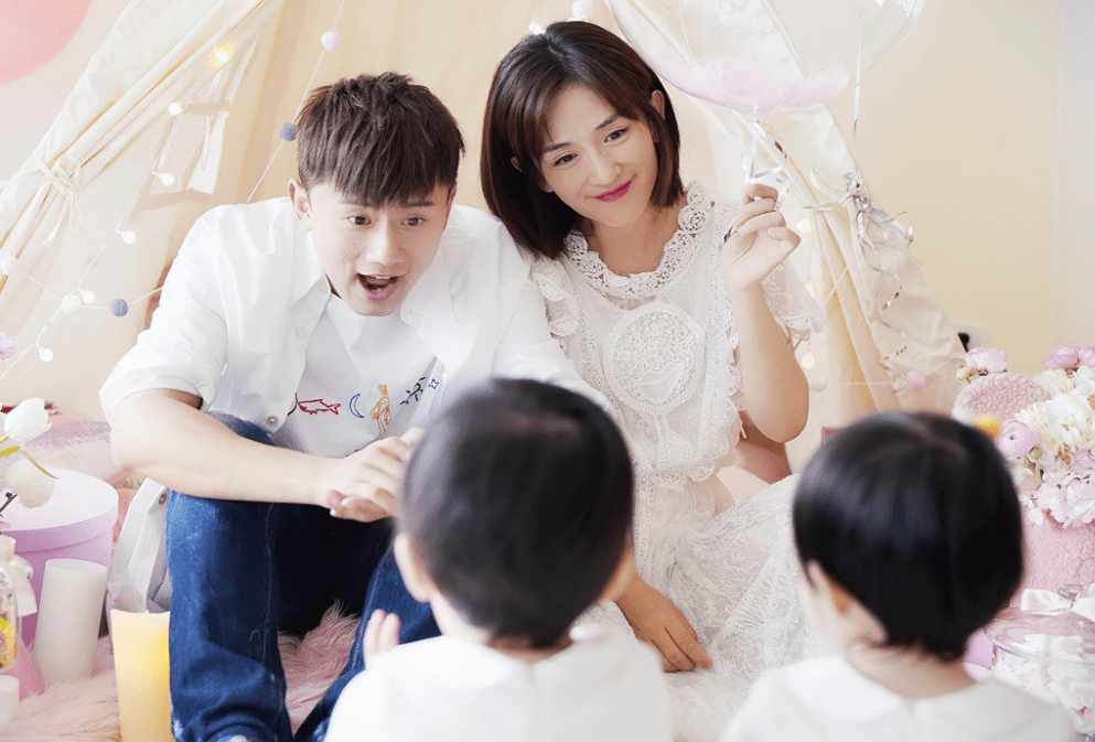 因为|谢娜生二胎后首次露面，产后身材还未恢复，网友：二胎身材太真实