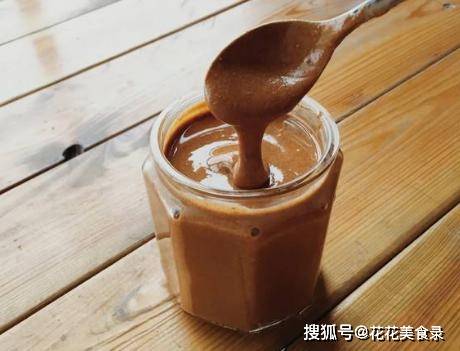 做法|芝麻烧饼新做法,不用烤箱也层次分明,咸香酥脆还掉渣,孩子喜欢