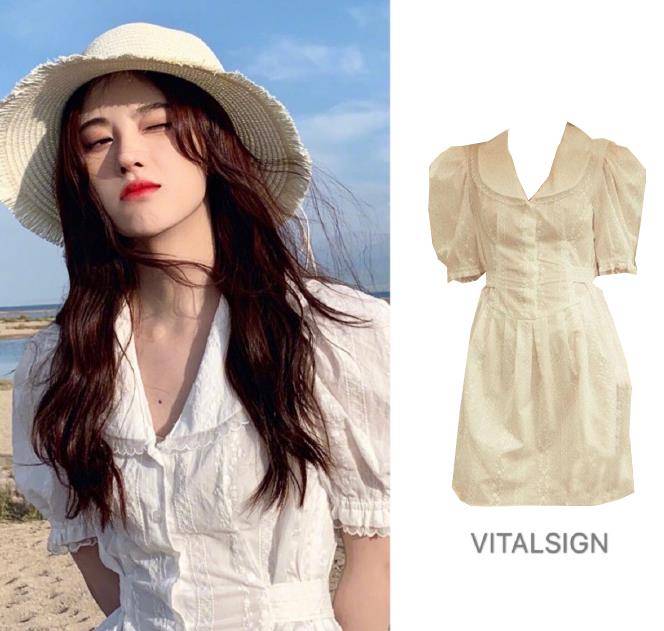 短裙|29岁鞠婧祎暑假旅行太节约，穿845短裙159cm穿成169cm，谁说她矮