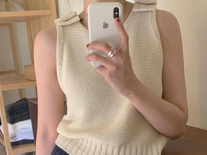 什么|下周穿什么｜刘雯的背心，我穿也能这么好看？