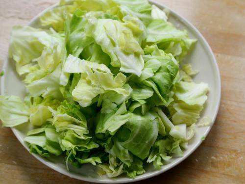 才对|炒包菜,很多人第一步就做错了,难怪不好吃,大厨:这样做才对