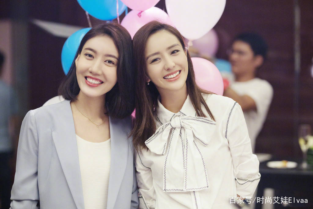 毛衣|高秀扮年轻不违和，马甲毛衣配“天线”马尾辫好甜，38岁少女感依旧