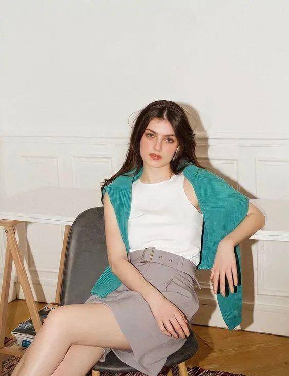 美人|美过Jennie，就这一张伪素颜、大方脸竟是“法国偷心贼”？