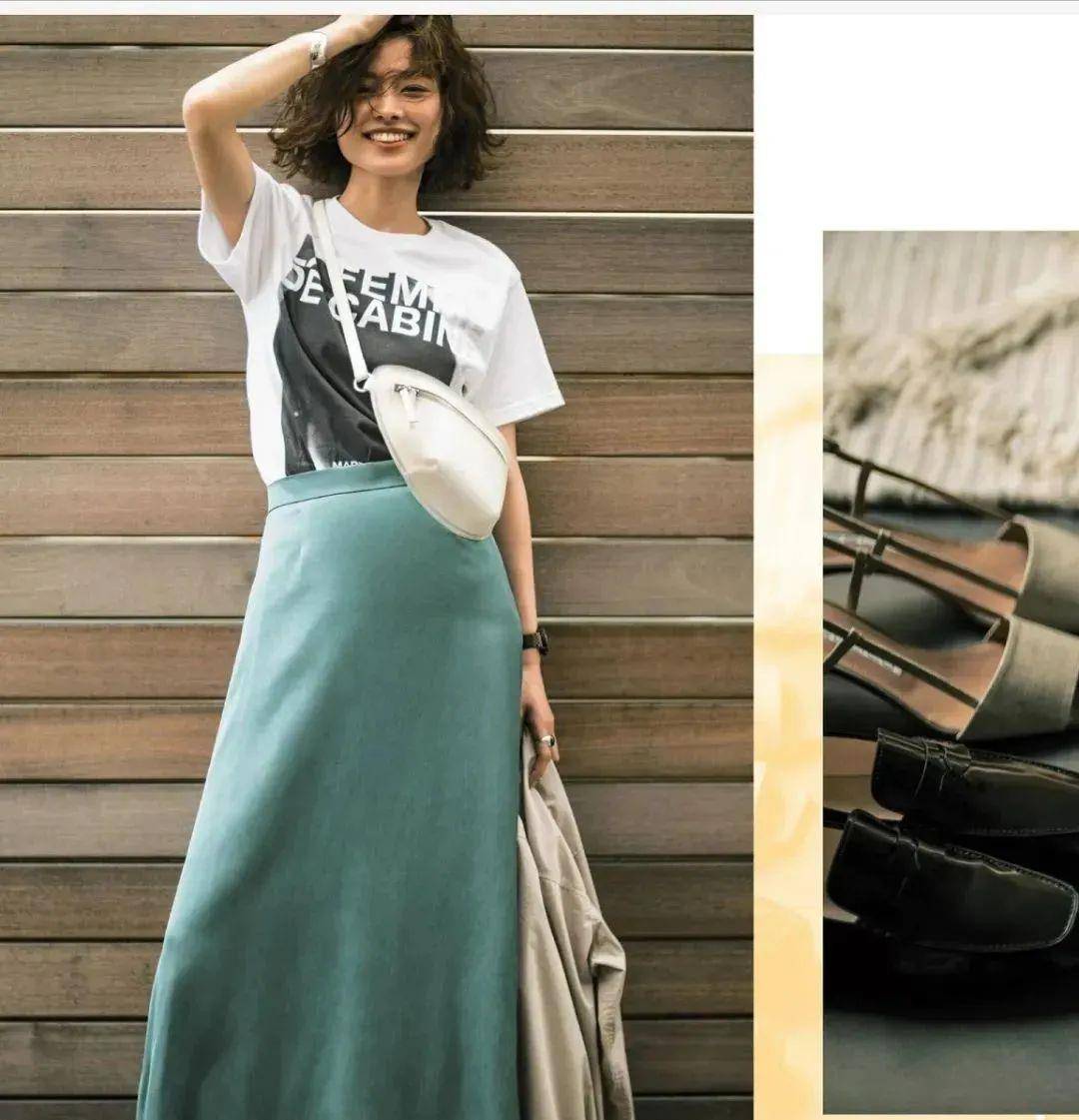 视觉|今夏“裙子＋运动鞋”这样穿，好看死了！