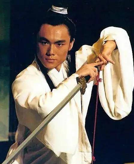 演技|秦昊，偏执20年，终于光明正大的跻身“顶流”