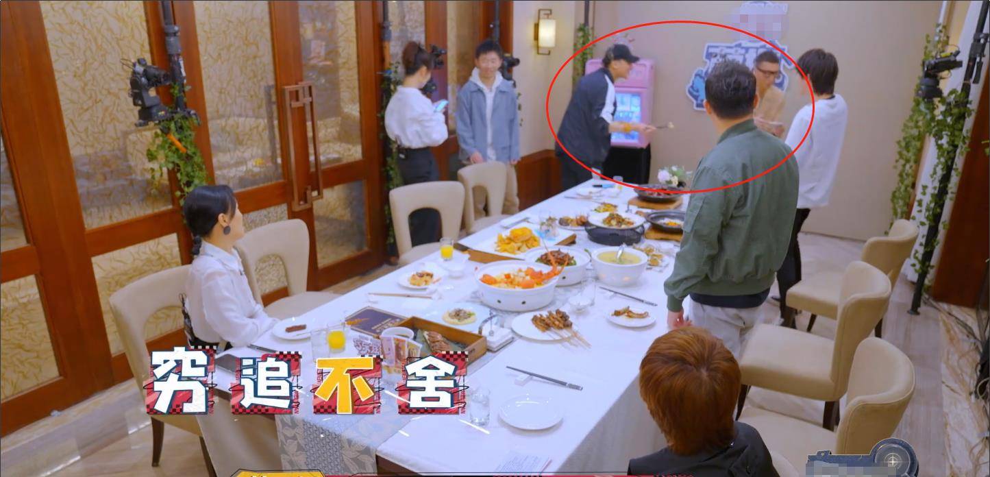 韩综|用《跑男》的方式玩儿《萌探》,让我们看到了一群“傻蛋”