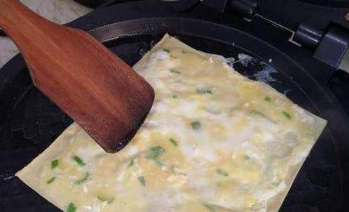 人体|鸡蛋和豆腐皮,还可以如此做,小孩抢着吃,一大盘都吃不够!