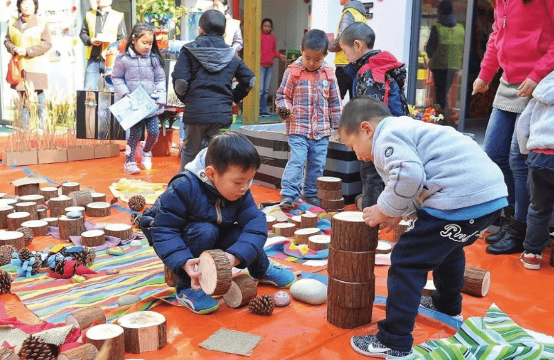什么|家长呼吁关闭私立幼儿园，是否矫枉过正？教育部的回应来了
