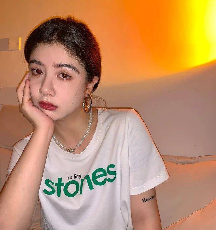 遐想|微胖女生这么穿,显高显瘦时髦极了