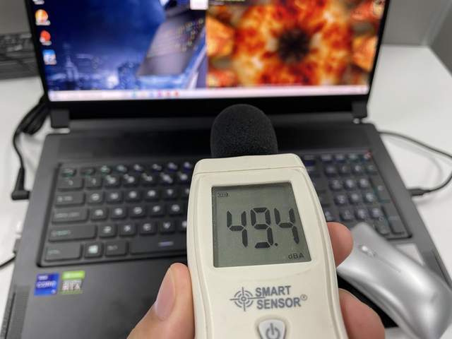 电竞|微星绝影 GS76 轻薄游戏本评测：把 i9+3080 塞进极致便携机身
