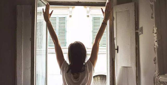 人体|早上起床后的第一件事,其实不是排便和喝水,很多人都做错了