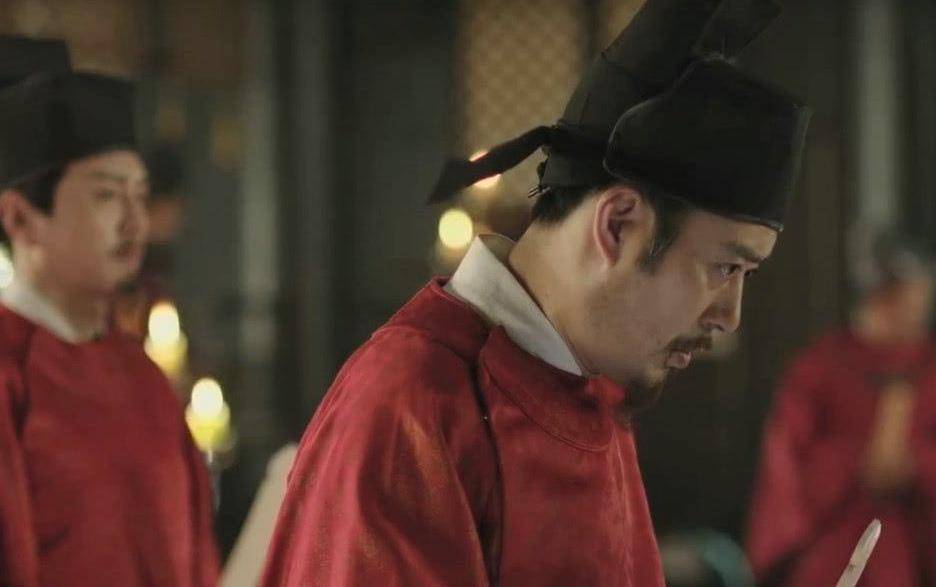 知否中他是偏心爹爹现实中曾是电工年轻时颜值不输朱一龙