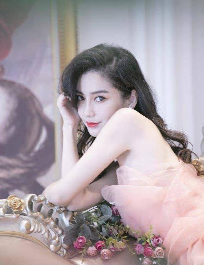 式样|华丽高贵的礼服，学着这么穿曲线感不要太惊艳，还超有女神御姐范